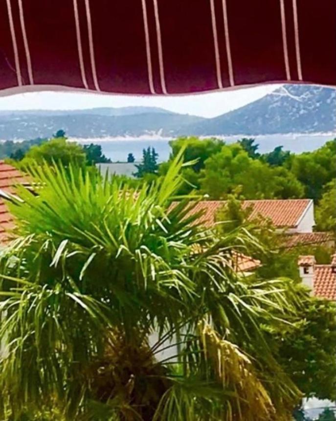 Villa Nera Vodice Bagian luar foto