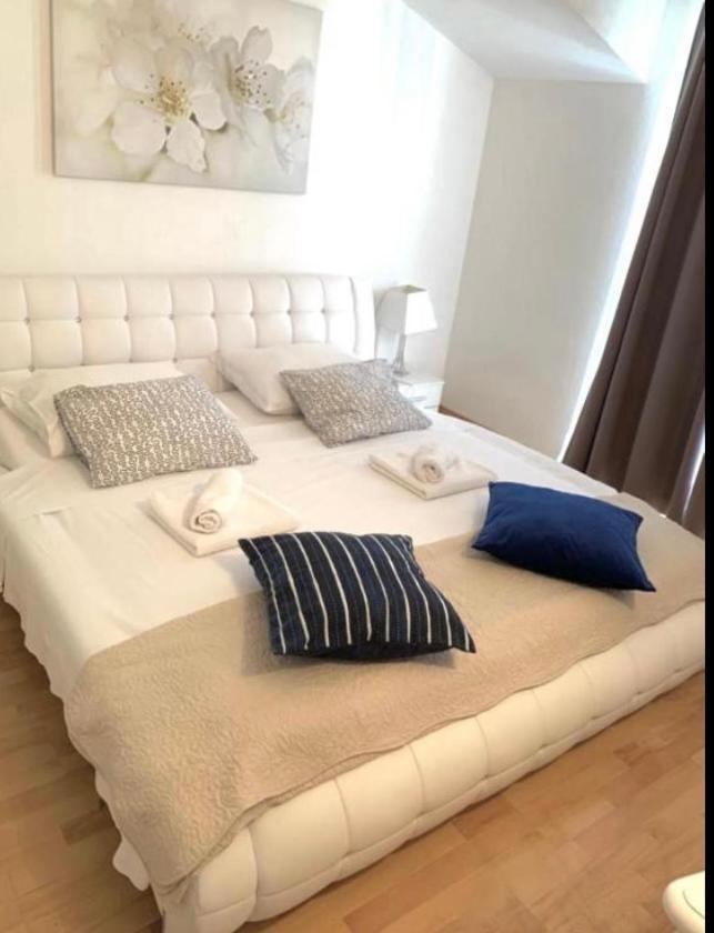 Villa Nera Vodice Bagian luar foto
