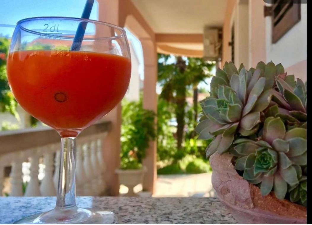 Villa Nera Vodice Bagian luar foto